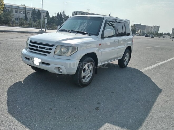 Mitsubishi Pajero io 2000, 287,133 km - 2.0 л - Gəncə