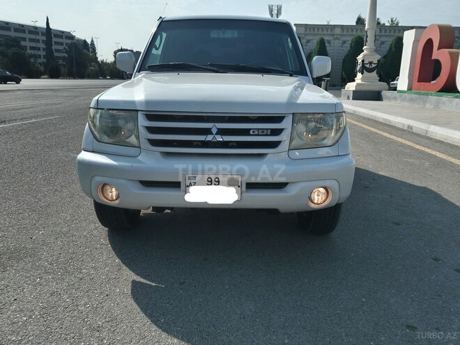 Mitsubishi Pajero io 2000, 287,133 km - 2.0 л - Gəncə