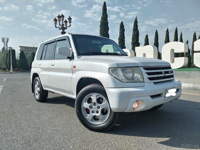 Mitsubishi Pajero io 2000, 287,133 km - 2.0 л - Gəncə
