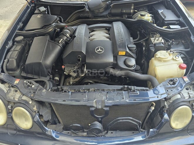 Mercedes E 320 2000, 321,824 km - 3.2 l - Bakı