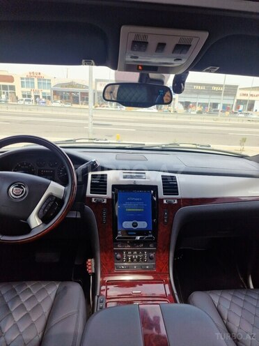 Cadillac Escalade 2008, 248,000 km - 6.2 l - Goranboy