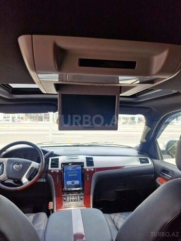 Cadillac Escalade 2008, 248,000 km - 6.2 l - Goranboy