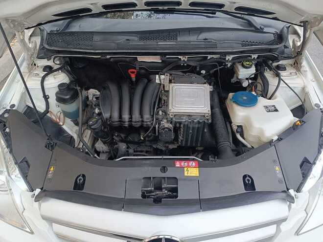 Mercedes B 180 2010, 17,915 km - 1.7 l - Bakı