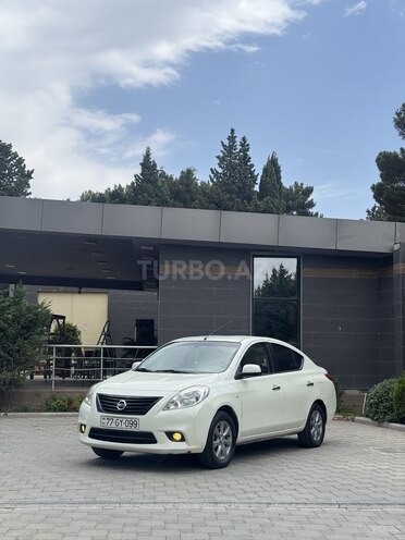 Nissan Sunny 2014, 137,000 km - 1.5 l - Bakı