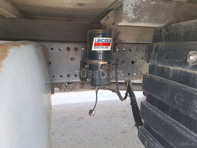 Mercedes Axor 1824 2010, 818,361 km - 6.4 л - Bakı