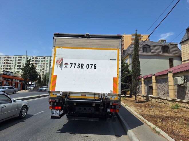 Mercedes Axor 1824 2010, 818,361 km - 6.4 л - Bakı