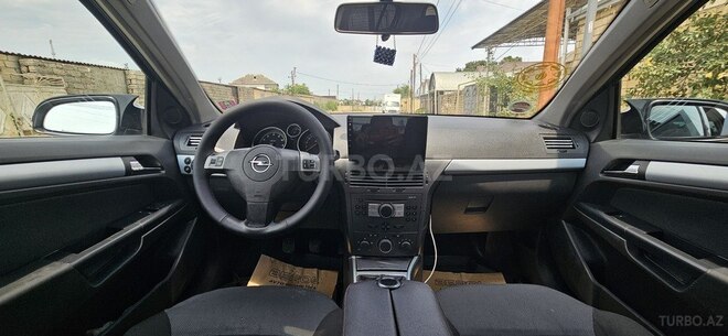 Opel Astra 2005, 293,000 km - 1.4 l - Xaçmaz
