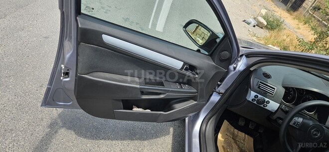 Opel Astra 2005, 293,000 km - 1.4 l - Xaçmaz