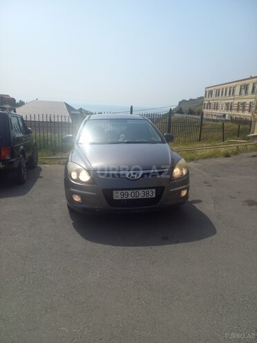 Hyundai i30 2009, 320,000 km - 1.4 l - Bakı