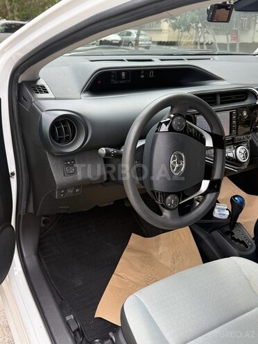 Toyota Aqua 2019, 34,000 km - 1.5 l - Bakı