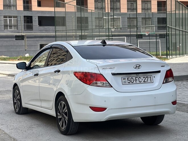 Hyundai Accent 2011, 256,000 km - 1.6 l - Sumqayıt