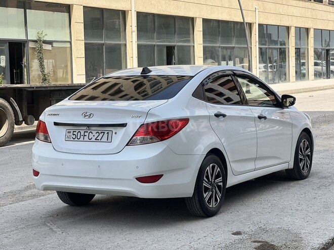 Hyundai Accent 2011, 256,000 km - 1.6 l - Sumqayıt
