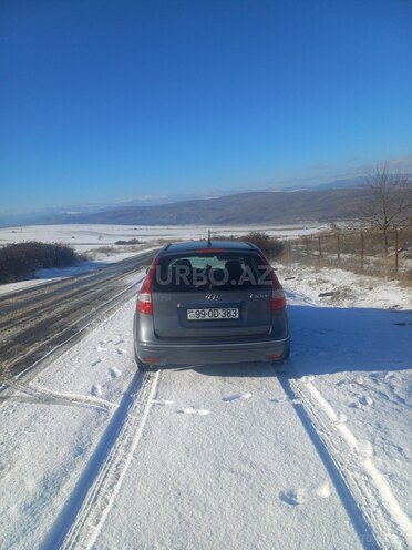 Hyundai i30 2009, 320,000 km - 1.4 l - Bakı