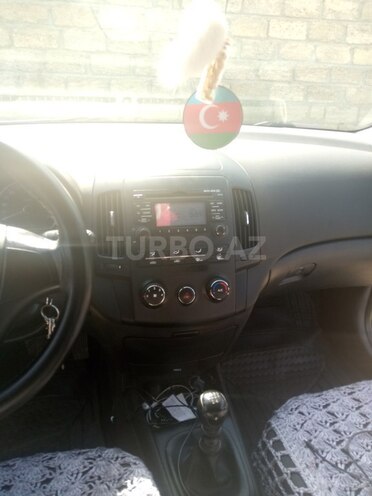Hyundai i30 2009, 320,000 km - 1.4 l - Bakı