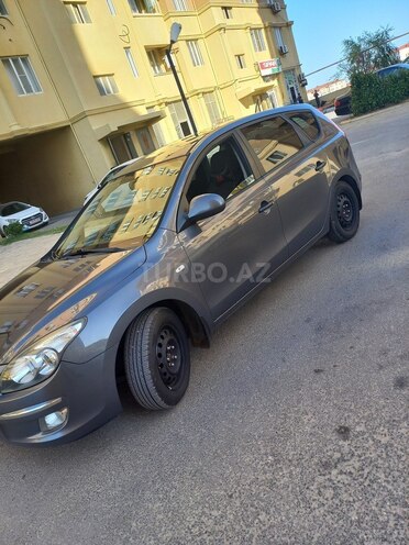 Hyundai i30 2009, 320,000 km - 1.4 l - Bakı