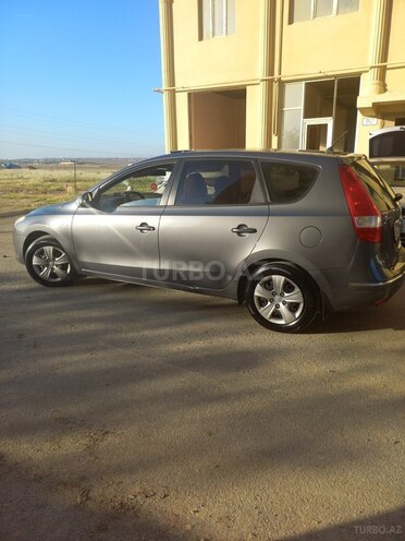 Hyundai i30 2009, 320,000 km - 1.4 l - Bakı