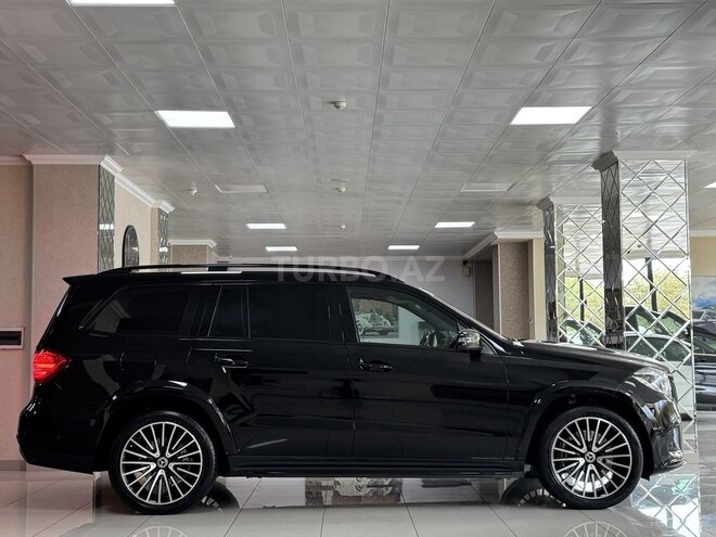 Mercedes GLS 400 4MATIC 2018, 185,000 km - 3.0 l - Bakı