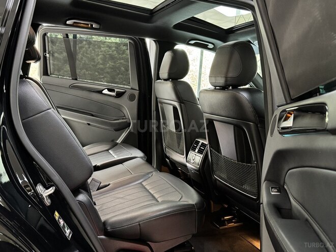 Mercedes GLS 400 4MATIC 2018, 185,000 km - 3.0 l - Bakı
