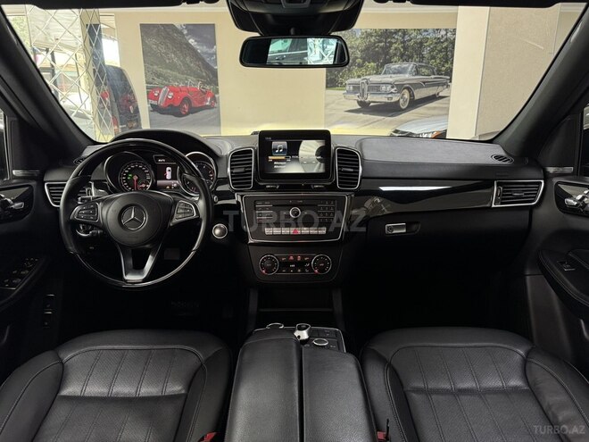 Mercedes GLS 400 4MATIC 2018, 185,000 km - 3.0 l - Bakı