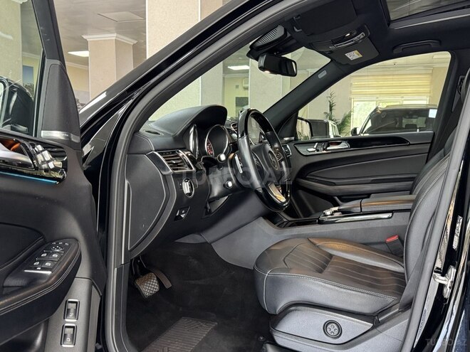Mercedes GLS 400 4MATIC 2018, 185,000 km - 3.0 l - Bakı