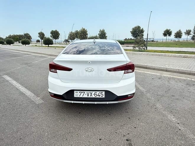 Hyundai Elantra 2019, 109,435 km - 2.0 l - Bakı