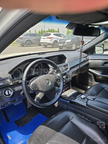 Mercedes E 350 2011, 225,800 km - 3.5 л - Ağcabədi
