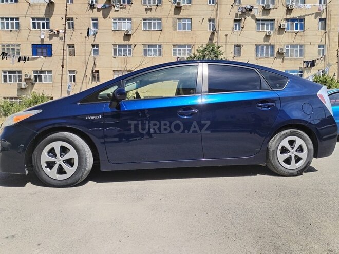 Toyota Prius 2013, 225,000 km - 1.8 l - Bakı