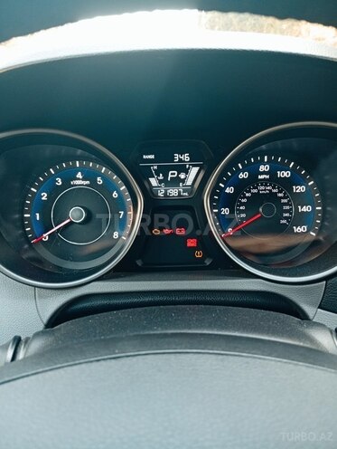 Hyundai Elantra 2014, 196,000 km - 1.8 l - Bakı