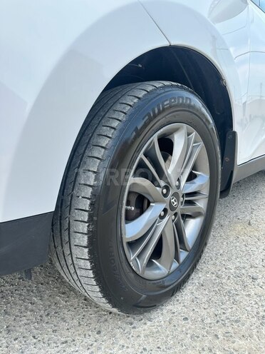 Hyundai ix35 2015, 194,000 km - 2.0 l - Bakı