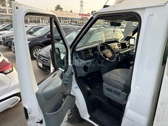 Ford Transit 2009, 300,000 km - 2.4 l - Bakı