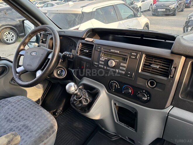 Ford Transit 2009, 300,000 km - 2.4 l - Bakı