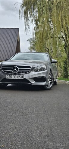 Mercedes E 300 2014, 320,000 km - 2.1 l - Naxçıvan