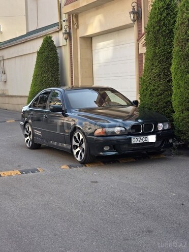 BMW 520 1996, 300,000 km - 2.0 l - Bakı