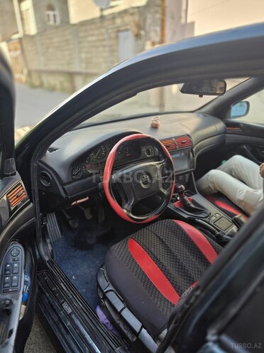 BMW 520 1996, 300,000 km - 2.0 l - Bakı