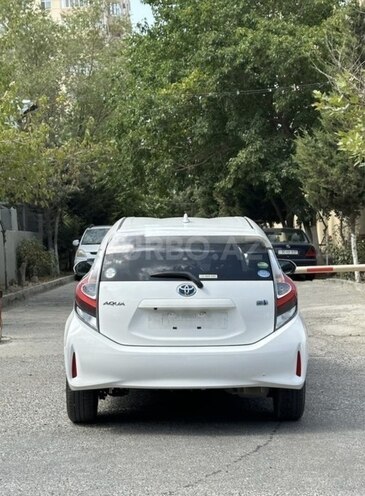 Toyota Aqua 2020, 73,500 km - 1.5 l - Bakı