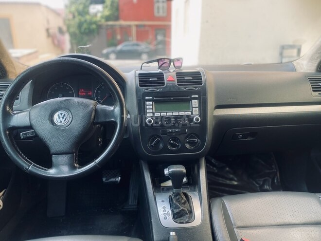 Volkswagen Jetta 2007, 402,336 km - 2.5 l - Bakı