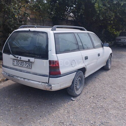 Opel Astra 1996, 629,000 km - 1.7 l - Xaçmaz