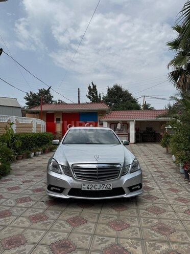 Mercedes E 250 2009, 314,240 km - 2.1 l - Masallı