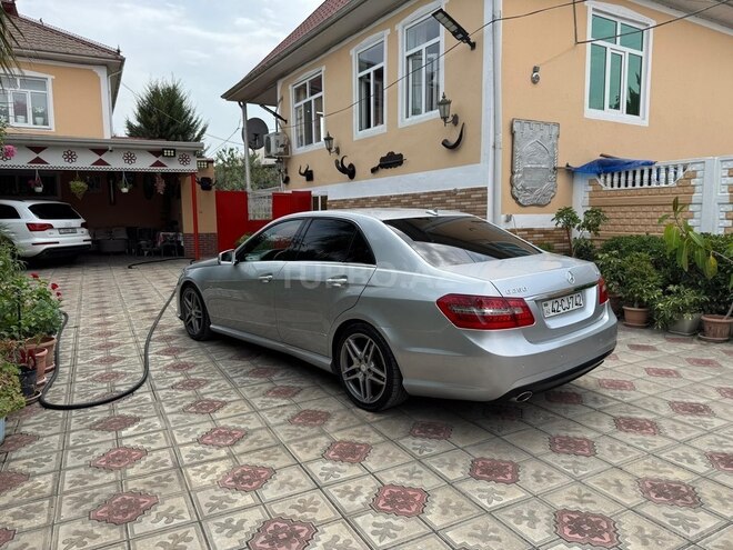 Mercedes E 250 2009, 314,240 km - 2.1 l - Masallı