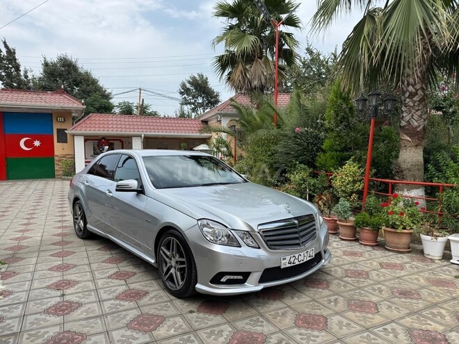 Mercedes E 250 2009, 314,240 km - 2.1 l - Masallı