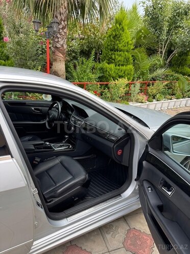 Mercedes E 250 2009, 314,240 km - 2.1 l - Masallı