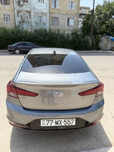 Hyundai Elantra 2019, 133,807 km - 2.0 л - Şəmkir