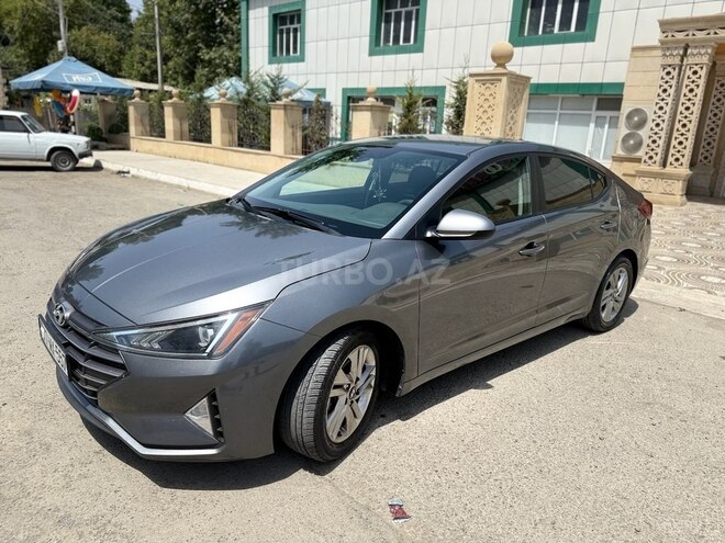 Hyundai Elantra 2019, 133,807 km - 2.0 л - Şəmkir