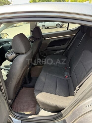 Hyundai Elantra 2019, 133,807 km - 2.0 л - Şəmkir