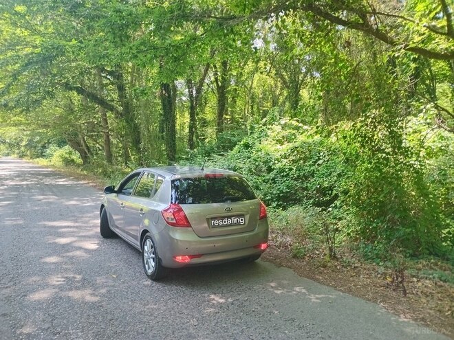 Kia Ceed 2010, 269,500 km - 1.6 л - Bakı