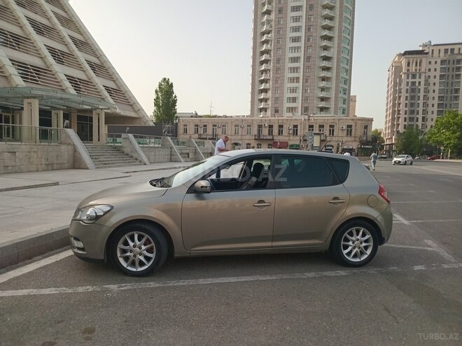 Kia Ceed 2010, 269,500 km - 1.6 л - Bakı