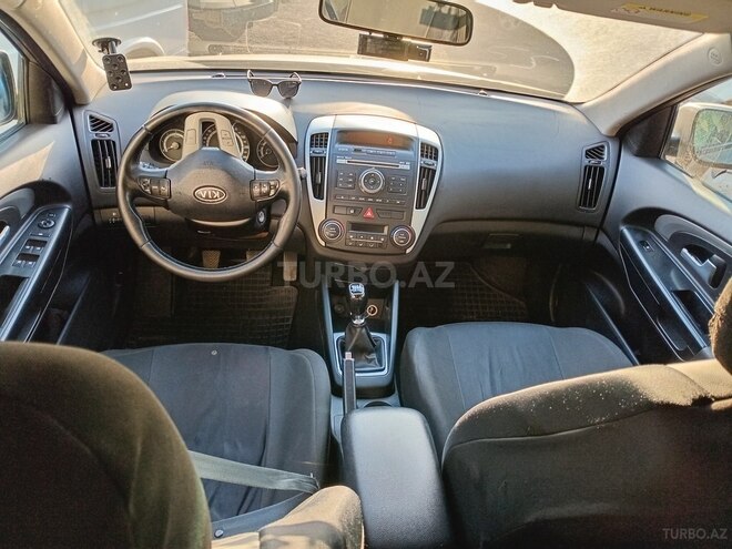 Kia Ceed 2010, 269,500 km - 1.6 л - Bakı