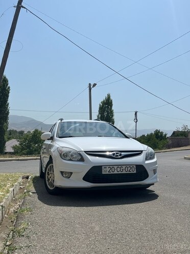 Hyundai i30 2011, 299,230 km - 1.4 л - Gəncə