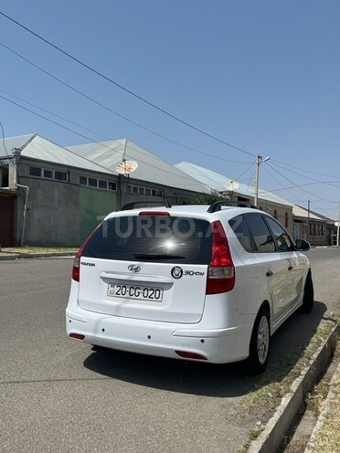 Hyundai i30 2011, 299,230 km - 1.4 л - Gəncə