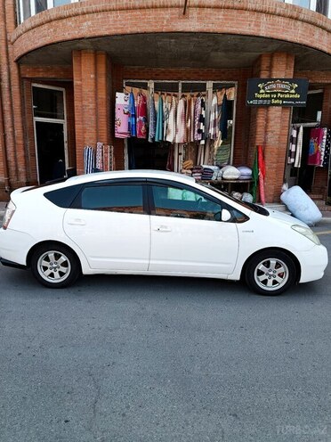 Toyota Prius 2008, 282,400 km - 1.5 l - Gəncə